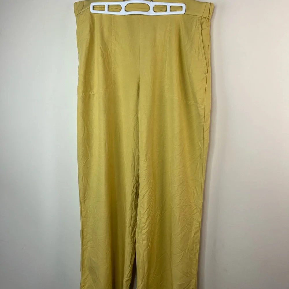 Banana Republic Linen Blend Yellow Pants, Large Petite